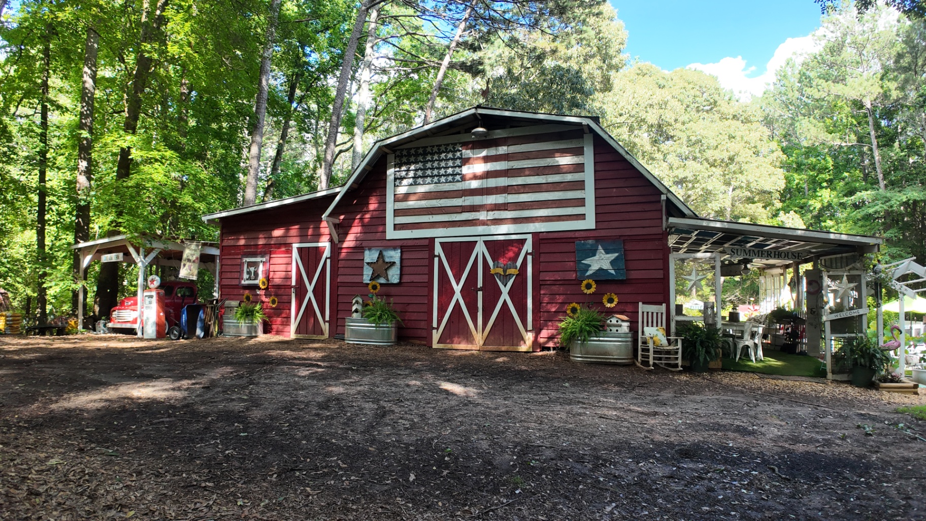 The American Barn